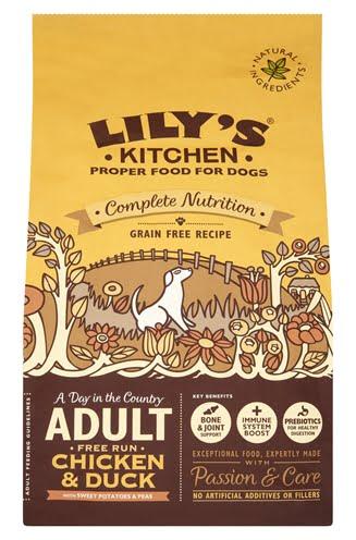 Lily's kitchen dog adult chicken countryside